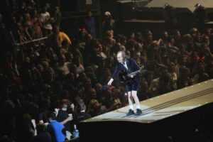 acdc img 4186